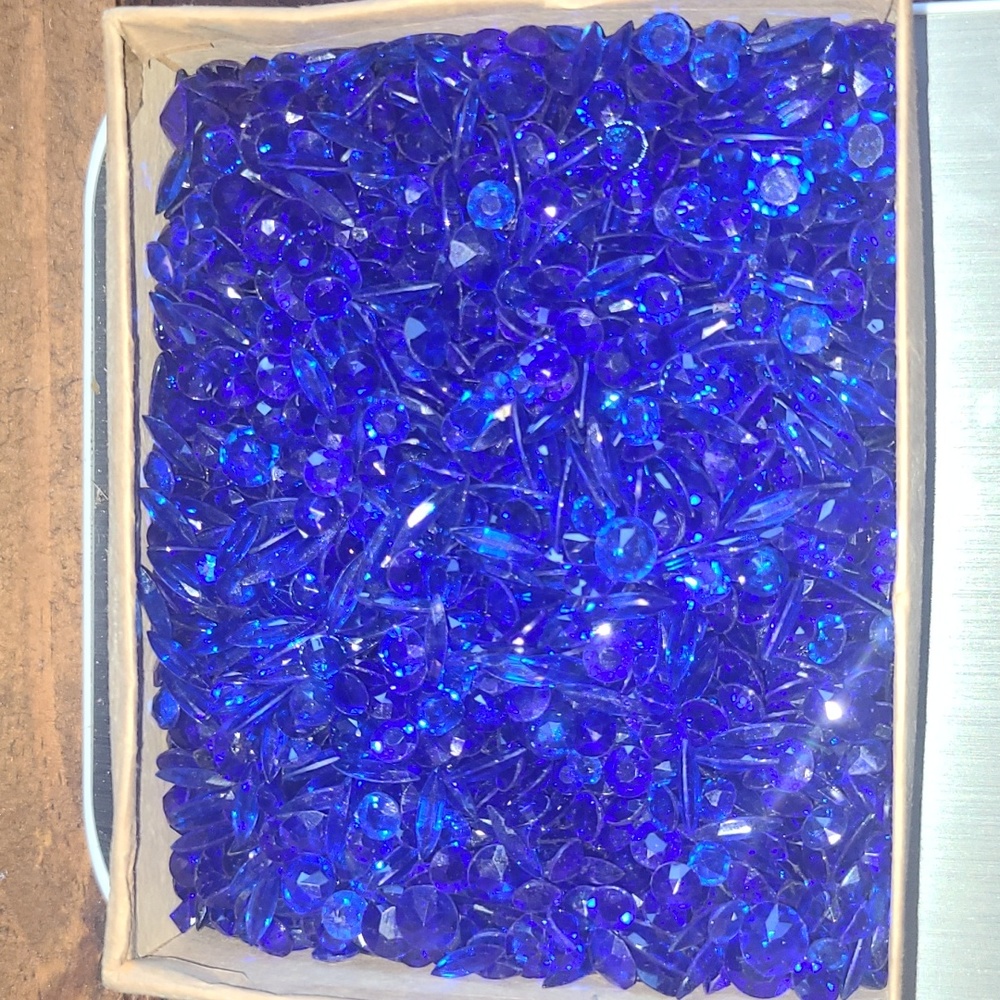 Syn Sapphires